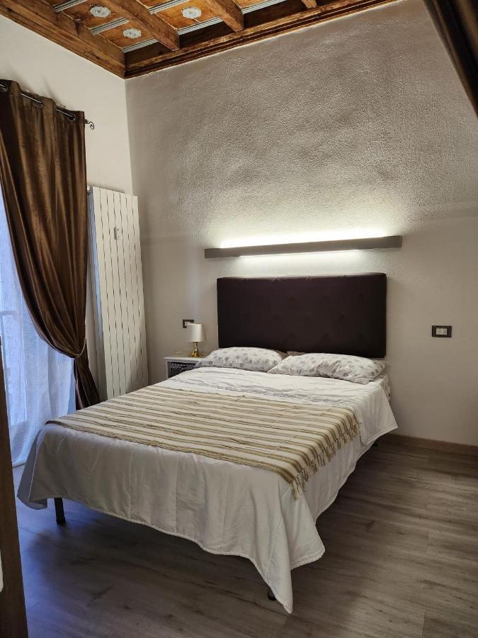Mansarde & Suite Maison 1706 Lago Orta Борґоманеро Екстер'єр фото