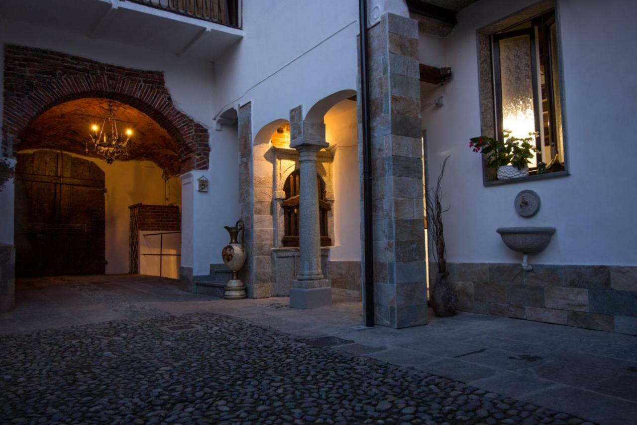 Mansarde & Suite Maison 1706 Lago Orta Борґоманеро Екстер'єр фото